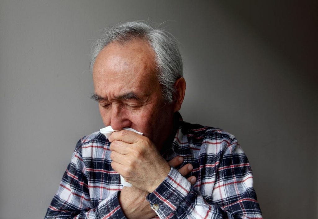 viêm khớp dạng thấp ảnh hưởng tới phổi